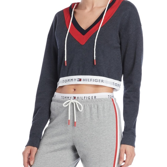 TOMMY HILFIGER Women's Retro Cropped Hoodie in Navy/Red/White (NWOT)│Size Small - Picture 3 of 15